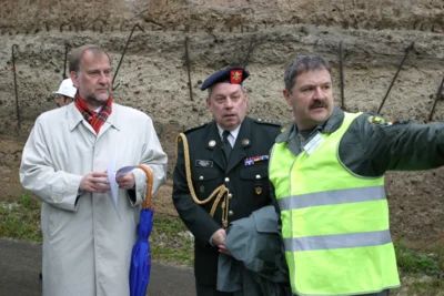 Foto des Albums: Gedenkfeier Walpersberg 2004