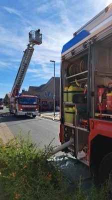 Foto: FF HS LE Karken-Kempen  (Bild vergr&ouml;&szlig;ern)