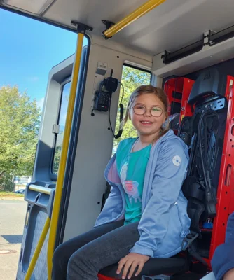 Foto des Albums: Besuch bei der Feuerwehr Jahrgang 4