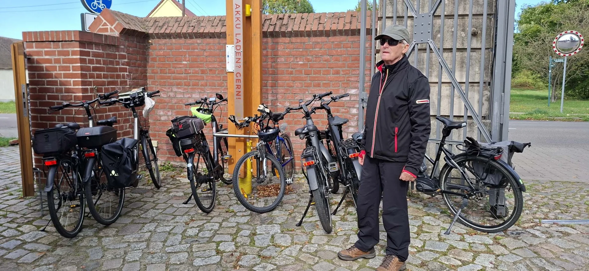 Bild: Altlandsberg am Eingangsbereich zum Domänenhof