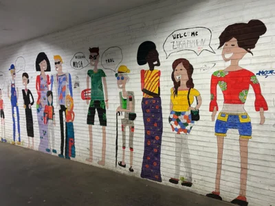 Graffiti im Bahnhof Eschede  (Bild vergr&ouml;&szlig;ern)