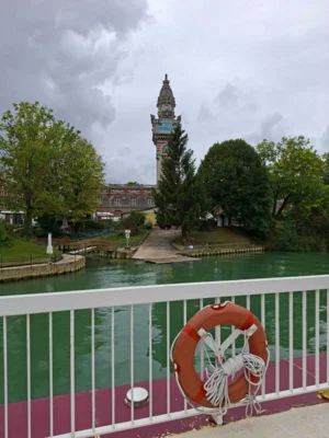 Marne Bootstour  (Bild vergr&ouml;&szlig;ern)