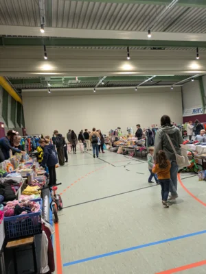 Foto des Albums: 3. Barfußflohmarkt Marnitz