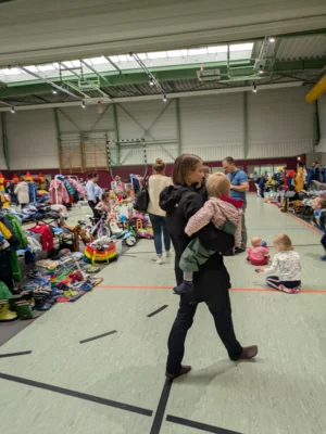 Foto des Albums: 3. Barfußflohmarkt Marnitz