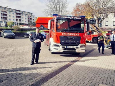 Foto des Albums: Schlüsselübergabe der Drehleiter in Erbach