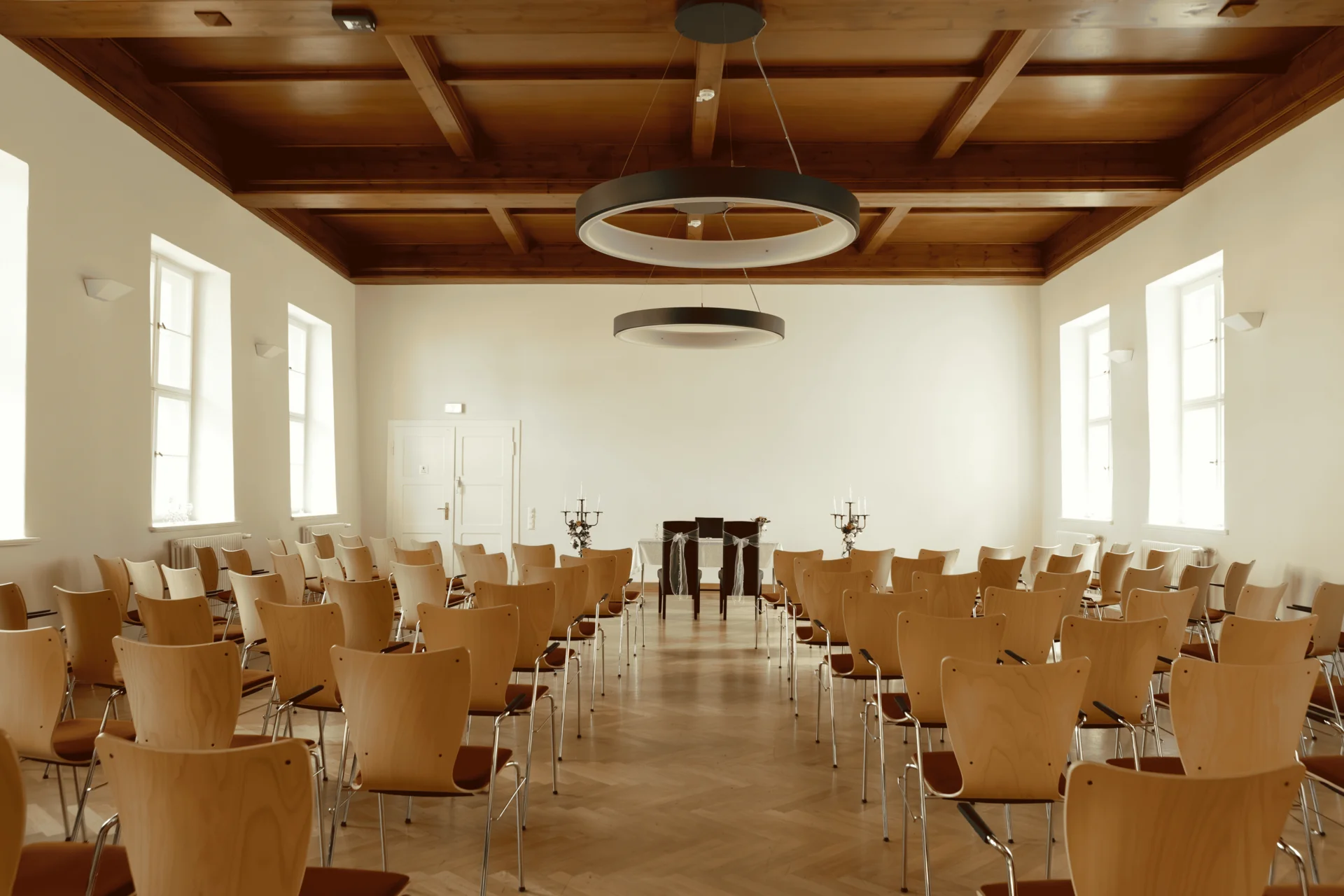 Bild: Festsaal Hochzeit-2