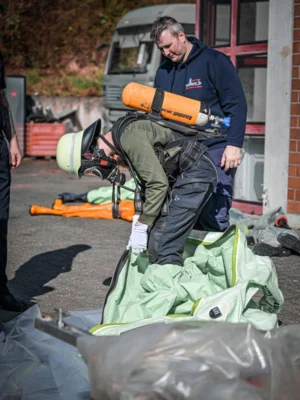 Foto des Albums: Erfolgreicher Abschluss des Atemschutzgeräteträger II Lehrgangs