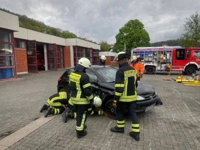 Foto des Albums: THVU Lehrgang beendet