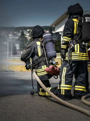 Foto des Albums: Erfolgreiche Ausbildung in der mobilen Brandsimulationsanlage Fire Dragon