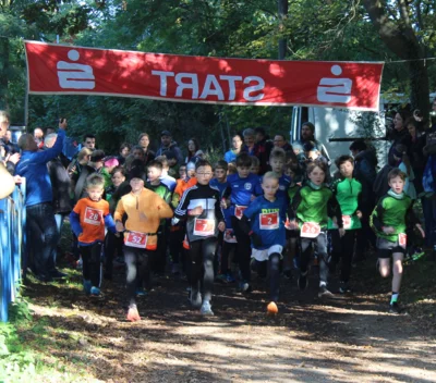 Start 2 Km Jungen 2  (Bild vergr&ouml;&szlig;ern)