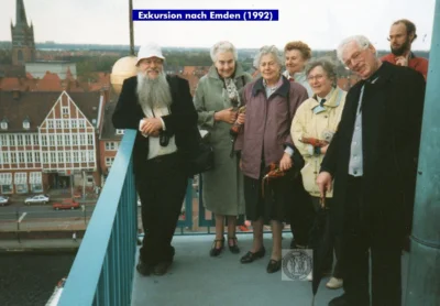 1992 f&uuml;hrte die Exkursion nach Emden (Foto &uuml;berlassen von Helma Heinze).  (Bild vergr&ouml;&szlig;ern)
