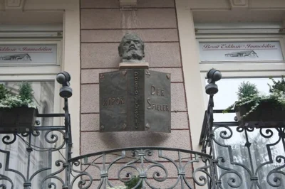 Foto des Albums: Von Baden-Baden nach Straßburg: Eine Reise durch die Geschichte