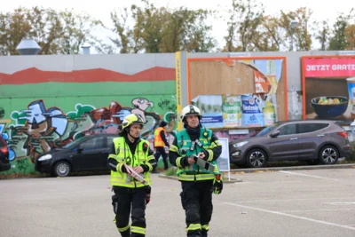 Foto des Albums: 26.10.2025 - Große Schauübung: Feuerwehr Asperg übt gemeinsam mit Nachbarwehren