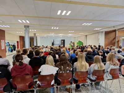 Foto des Albums: Theater zum Thema Mobbing an der TSDGS