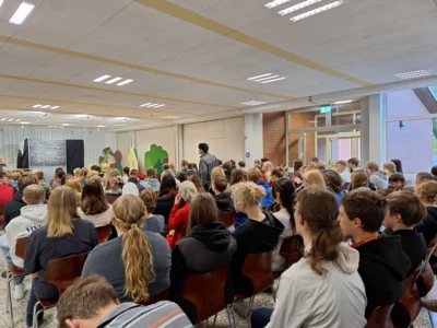 Foto des Albums: Theater zum Thema Mobbing an der TSDGS
