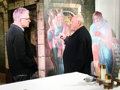 Christian Glas mit Pfarrer Jan&szlig;en  (Bild vergr&ouml;&szlig;ern)
