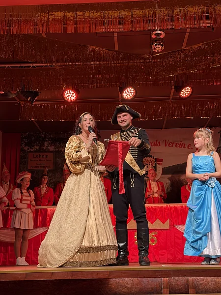 Bild: 20251111 Eröffnung 56 Session (2)