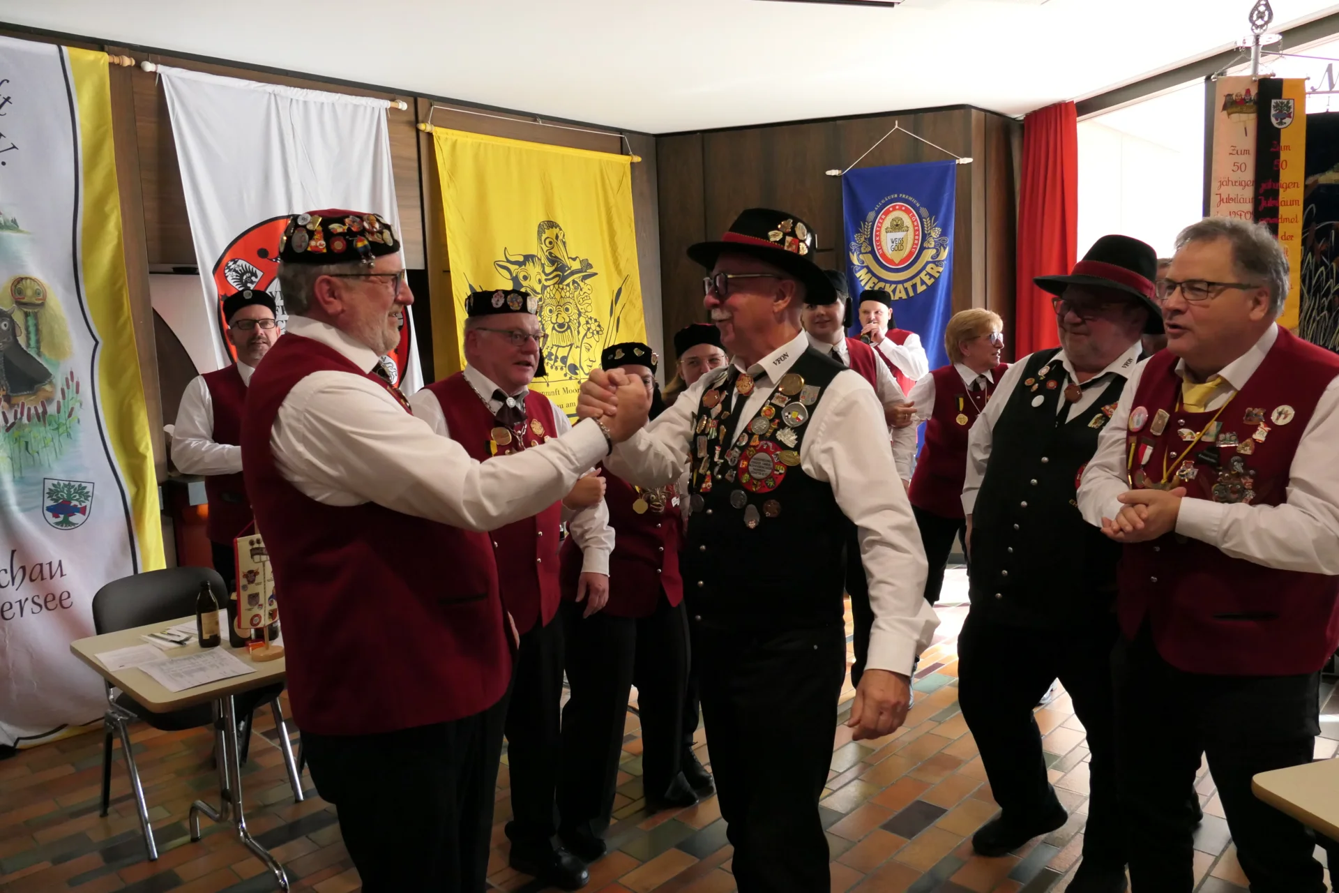 Bild: 11 11 25 34