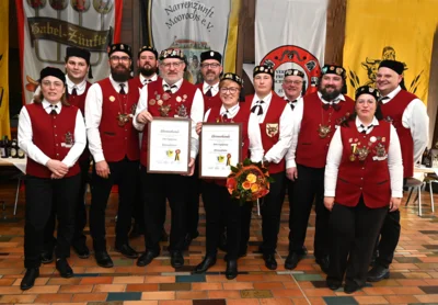 11 11 25 43  (Bild vergr&ouml;&szlig;ern)