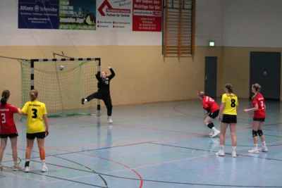 Foto des Albums: Klarer Heimsieg der B-Mädels