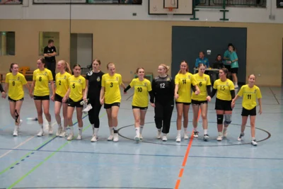 Foto des Albums: Klarer Heimsieg der B-Mädels