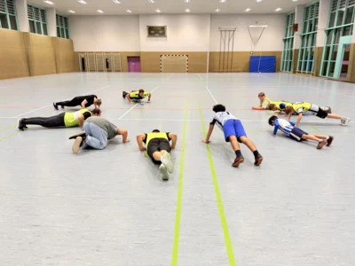 Foto des Albums: Fußball in der Polizeisporthalle