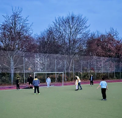 Foto des Albums: Fußball bis die Sonne unter geht!