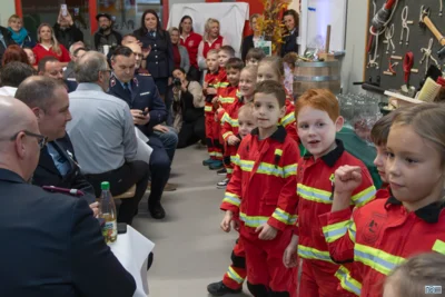 Foto des Albums: Einweihung Feuerwehrhaus Vogelsgrün
