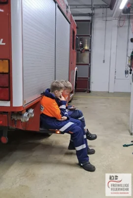 Foto des Albums: 12 h Dienst der Jugendfeuerwehr 15.11.2025