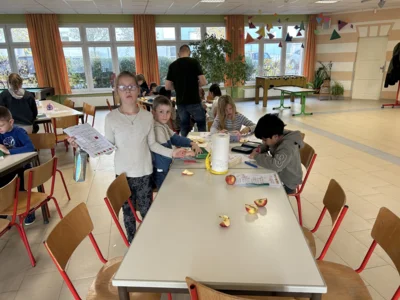 Foto des Albums: Apfelprojekt Klasse 3b 11/2025