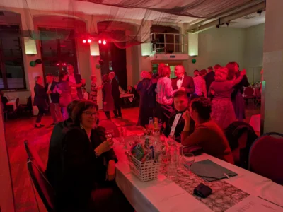 PXL 20251108 223621735 NIGHT  (Bild vergr&ouml;&szlig;ern)