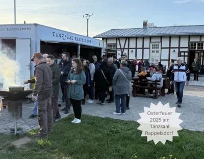 Osterfeuer am 19.04.2025  (Bild vergr&ouml;&szlig;ern)