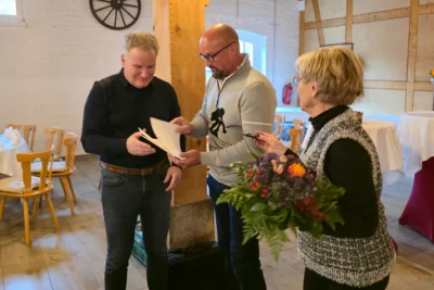 Peter Laux, Ehrennadel des LSVBrd in Silber  (Bild vergr&ouml;&szlig;ern)