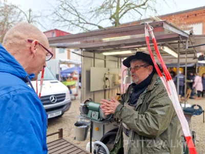 Foto des Albums: Knieper- und Regionalmarkt in der 