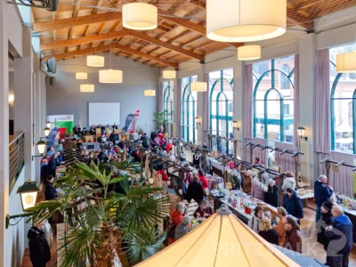 Foto des Albums: Knieper- und Regionalmarkt in der 