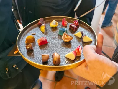 Foto des Albums: Knieper- und Regionalmarkt in der 