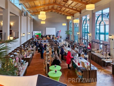 Foto des Albums: Knieper- und Regionalmarkt in der 