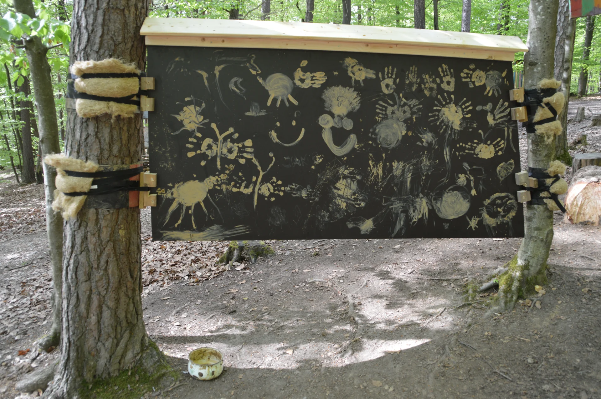 Bild: Tafelbild mit Lehm gemalt