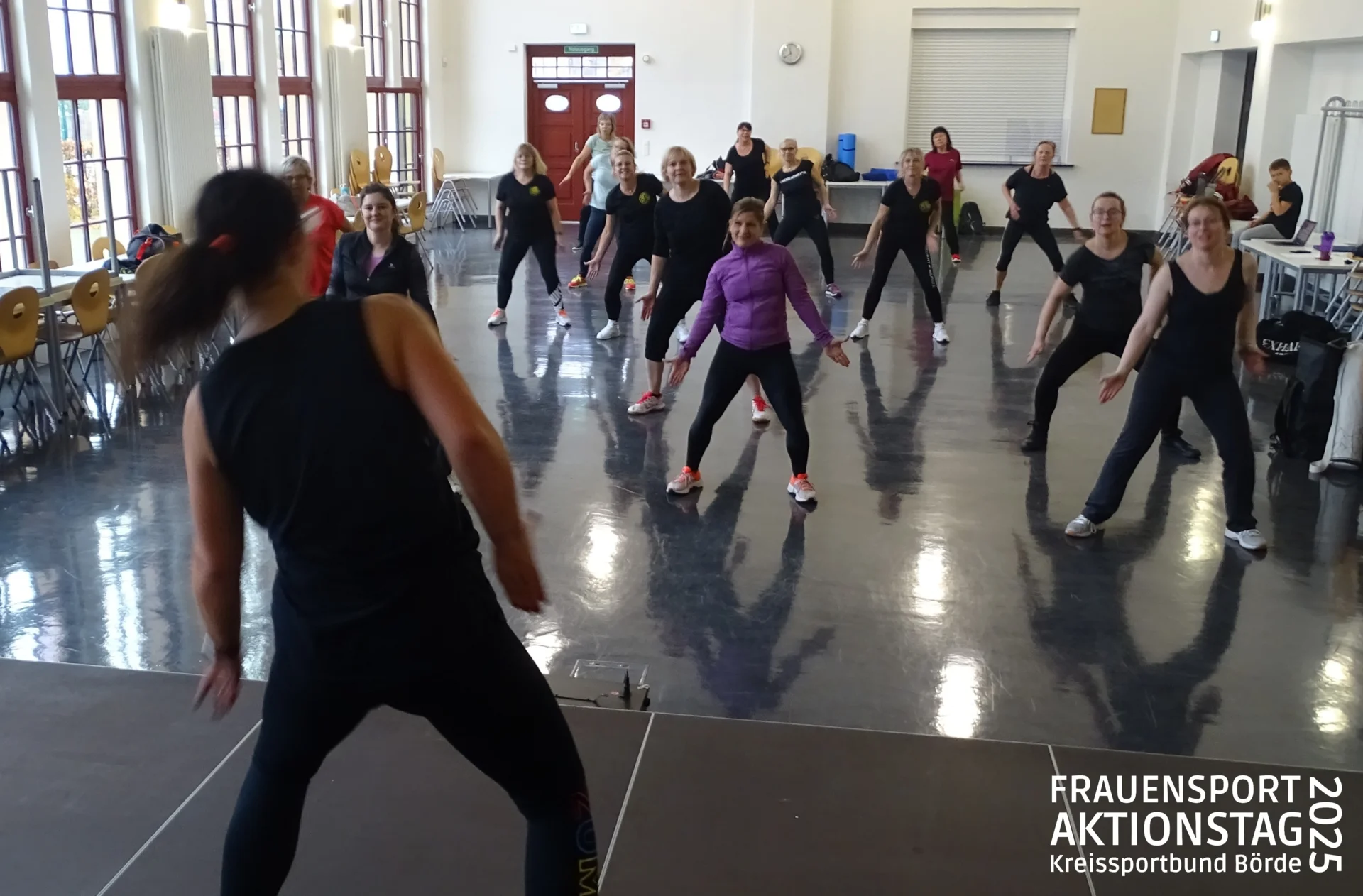 Bild: Impressionen aus den Workshops - Zumba