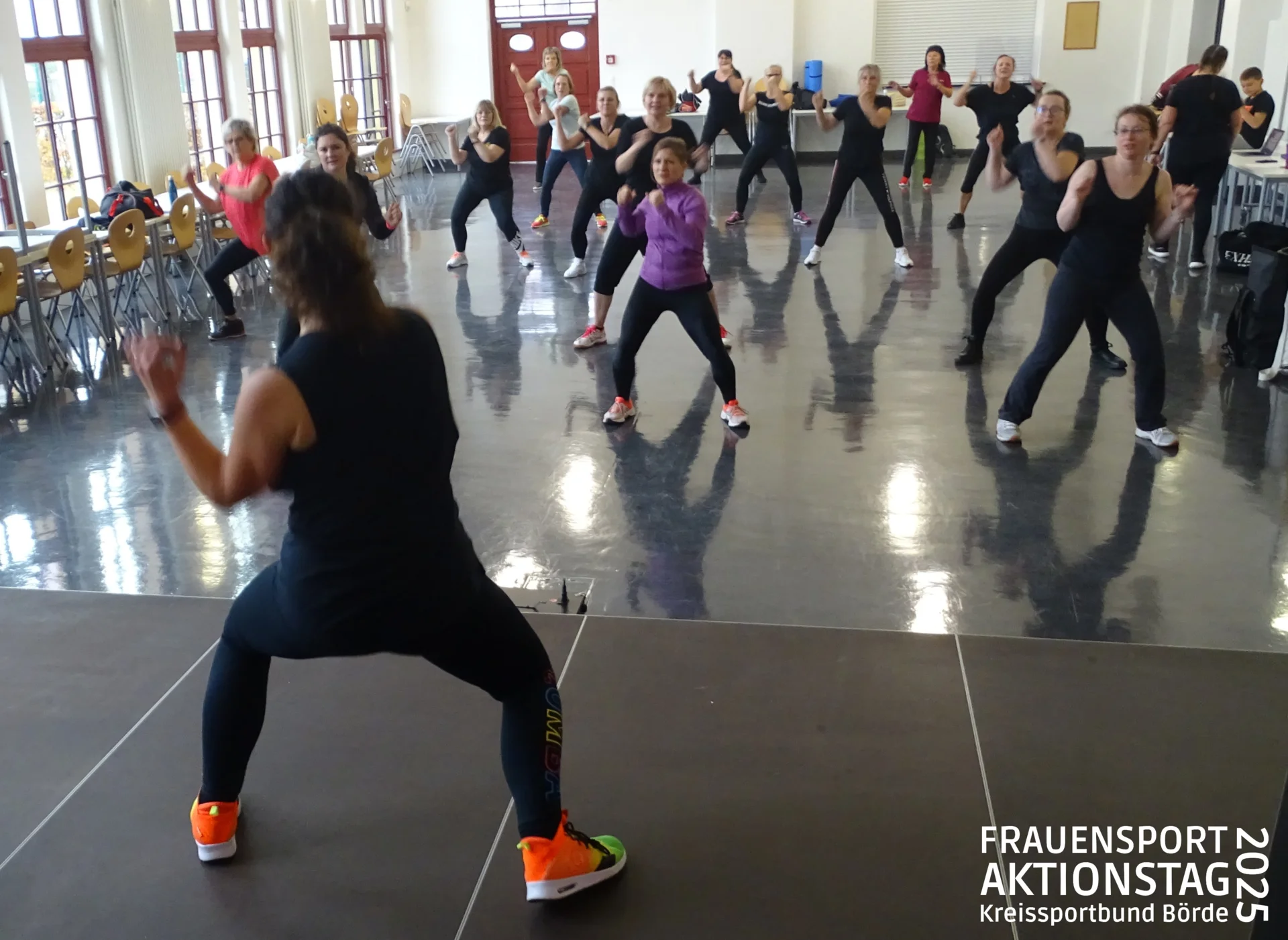 Bild: Impressionen aus den Workshops - Zumba