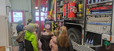 Foto des Albums: Exkursion zur Feuerwehr Altkirchen - Klasse 2