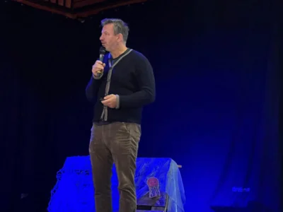 18 11 2025 Vortrag von Andre Wiersig im Forum 