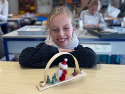 Foto des Albums: NAWI - Weihnachtsbasteln (20.​11.​2025)