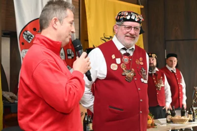 11 11 25 Ehrungen 19 k  (Bild vergr&ouml;&szlig;ern)