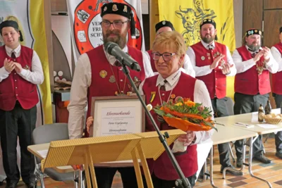 11 11 25 Ehrungen 1 k  (Bild vergr&ouml;&szlig;ern)