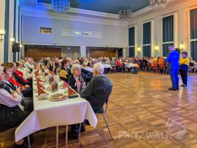 Foto des Albums: Impressionen von den Weihnachtsfeiern für Senioren (Mittwoch, 19.11.)