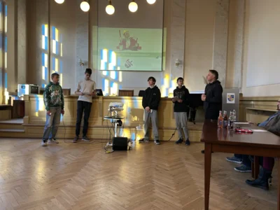 Foto des Albums: Projekt Unternehmensgründung Klasse 10 11/2025
