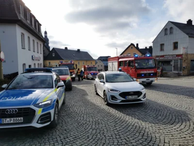 Foto des Albums: VU mit Zug am Bahnhof Selbitz 2025
