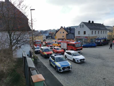 Foto des Albums: VU mit Zug am Bahnhof Selbitz 2025