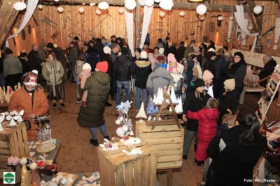 Foto des Albums: 3. Oberpollinger Adventsmarkt